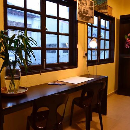 My Hostel Muntri Джордж Таун Екстериор снимка